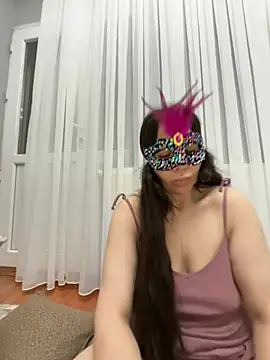 lilyums online show from May 27, 6:37 pm