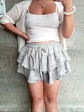 sena baby online show from May 5, 1:52 am