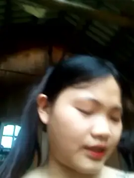 em-cute online show from March 24, 10:04 am