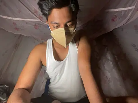 sinner2511 online show from April 5, 8:26 pm