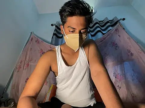 sinner2511 online show from April 11, 5:37 am