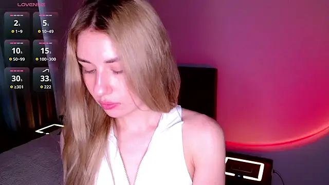 LulyDOLL online show from April 19, 6:03 am