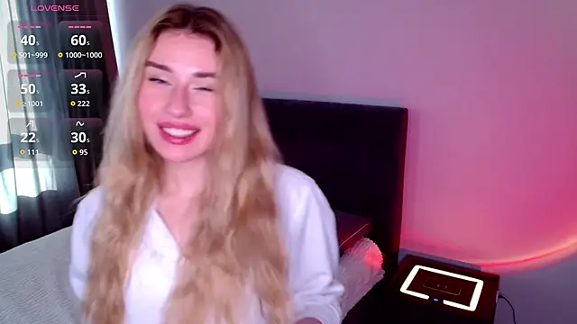 LulyDOLL online show from April 17, 4:37 am