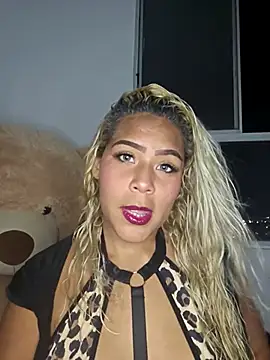 Nayaraluz online show from March 24, 2:11 am