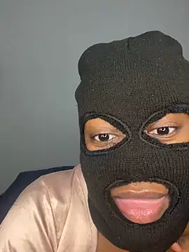 Snapshot of xxxchocolatepussy chatting on July 18, 11:46 pm xxxchocolatepussy online show from July 18, 11:46 pm