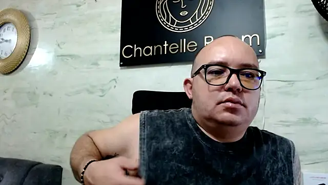 maximo daddy online show from May 25, 2:44 am