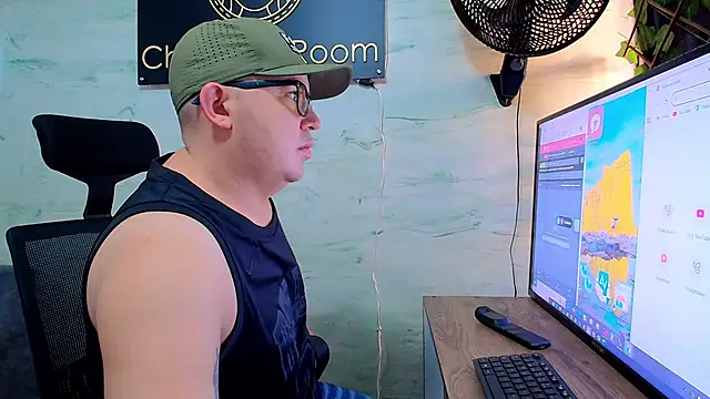 maximo daddy online show from May 3, 11:58 am