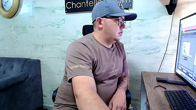 maximo daddy online show from May 6, 1:37 pm