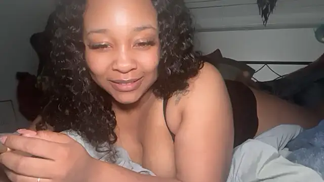 Yourmommysilk online show from March 27, 12:06 pm