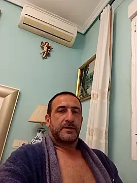 DanTrov79 online show from May 24, 9:36 pm