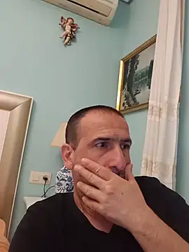 DanTrov79 online show from May 14, 8:11 am