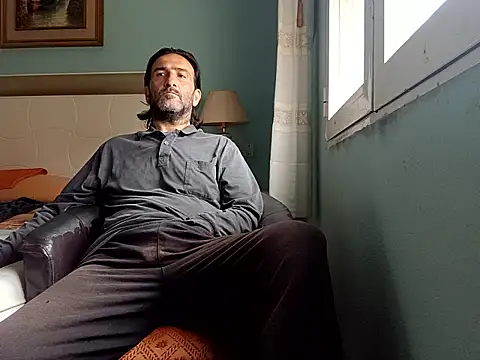 DanTrov79 online show from May 7, 10:40 am