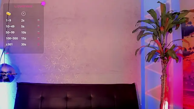 Lilith moonx online show from March 31, 11:40 pm