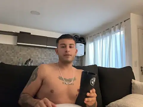 lunaris18 online show from March 24, 9:04 pm