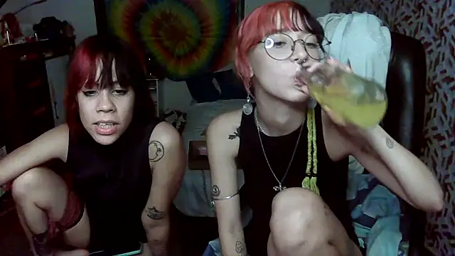 Moon  online show from April 22, 1:45 am