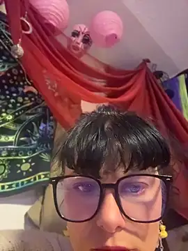 mango-kitty online show from April 21, 8:26 pm
