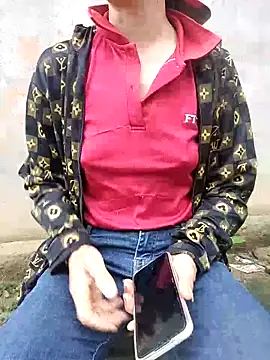 Lucky-beo online show from May 3, 11:08 pm