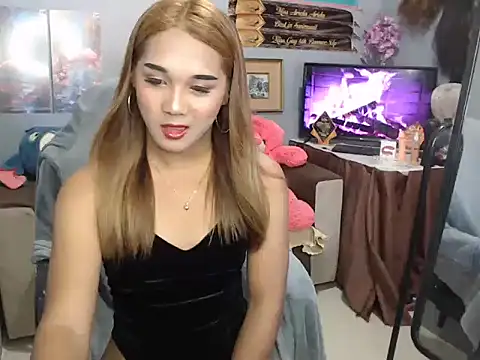 fuckercumm online show from May 20, 1:02 am