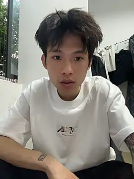 zzzzppp3 online show from May 25, 11:42 am