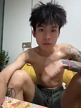zzzzppp3 online show from June 2, 8:25 am