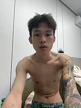 zzzzppp3 online show from April 9, 3:41 am