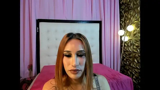 bitchyfarrah moores69 online show from March 24, 1:38 am