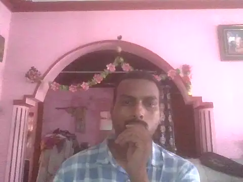 Snapshot of sai9910 chatting on May 17, 6:24 am sai9910 online show from May 17, 6:24 am