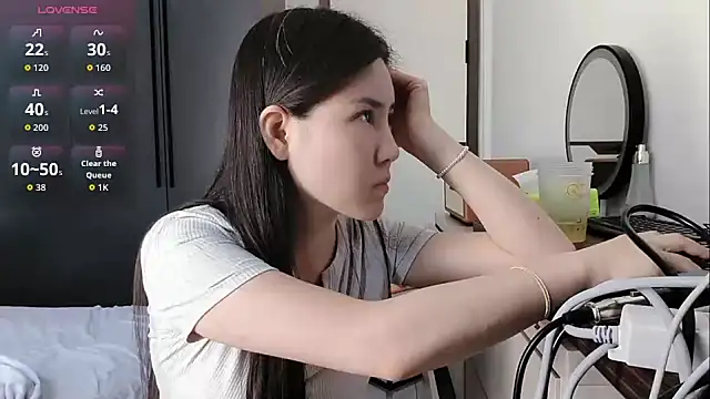 yunsu-68 online show from May 13, 7:04 am