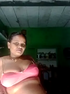 Snapshot of Shivani09900 chatting on July 7, 9:18 pm Shivani09900 online show from July 7, 9:18 pm