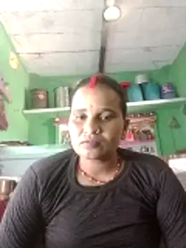 Snapshot of Shivani09900 chatting on June 4, 7:24 am Shivani09900 online show from June 4, 7:24 am