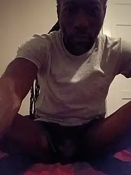 Snapshot of KingBlackStallion chatting on May 22, 6:11 am KingBlackStallion online show from May 22, 6:11 am