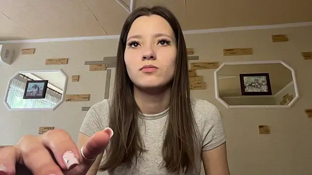 VersedFiend online show from May 17, 8:25 am