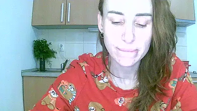 GlarysLoveressSx online show from April 3, 12:00 pm