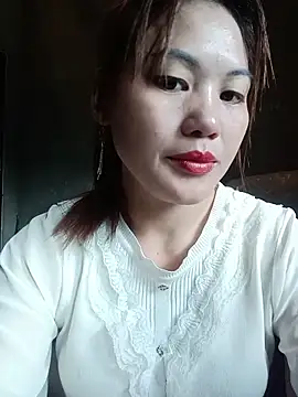 meg 06 online show from May 13, 1:12 am