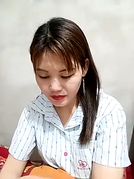 meg 06 online show from April 29, 3:21 am