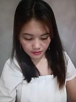 meg 06 online show from June 15, 11:04 pm