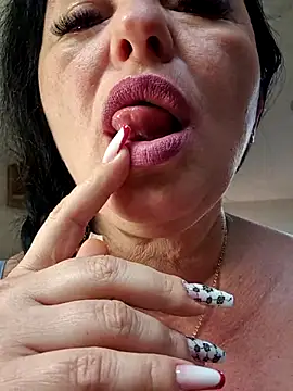 Snapshot of angelicalov chatting on May 29, 7:36 am angelicalov online show from May 29, 7:36 am