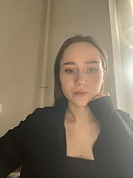 Mary Smitty online show from March 25, 4:34 am