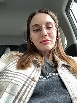 FReyja 44 online show from April 30, 10:44 am