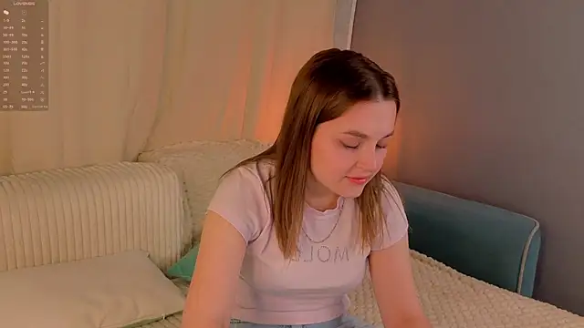 LorriMonz online show from June 17, 1:38 am