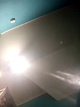 tomeksex1x online show from March 24, 11:38 pm