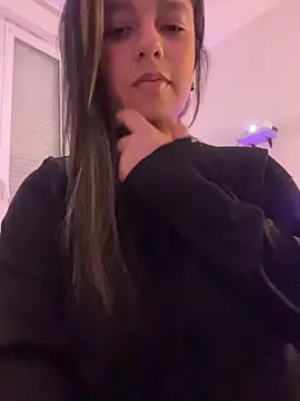 Lusty Lunaa online show from April 4, 11:28 am