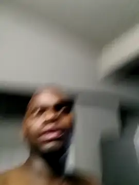 Snapshot of Thembi1960 chatting on March 23, 8:52 pm Thembi1960 online show from March 23, 8:52 pm