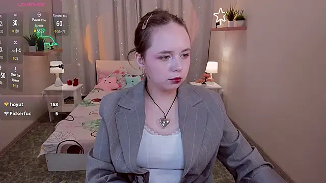 LeonaHicks online show from March 27, 8:26 am