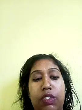 bannerjeesneha20 online show from April 25, 2:25 am