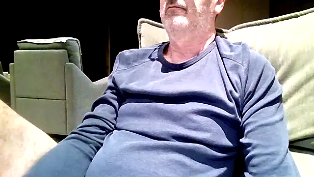 Snapshot of HotLucas66 chatting on March 28, 9:05 pm HotLucas66 online show from March 28, 9:05 pm