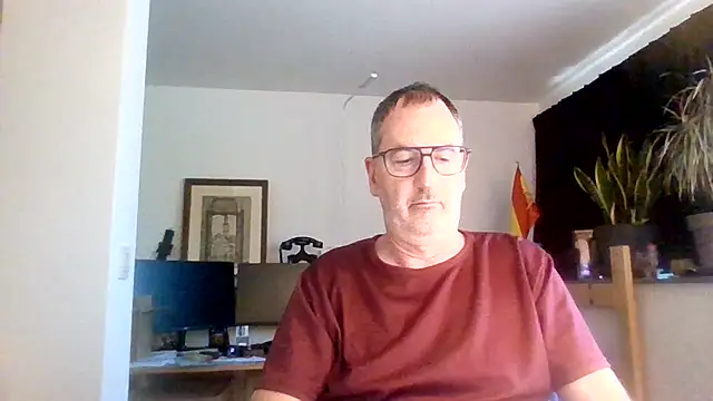 Snapshot of HotLucas66 chatting on June 20, 12:32 pm HotLucas66 online show from June 20, 12:32 pm