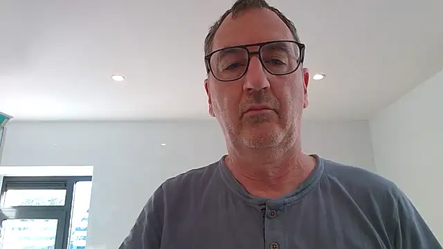 Snapshot of HotLucas66 chatting on April 23, 5:47 am HotLucas66 online show from April 23, 5:47 am
