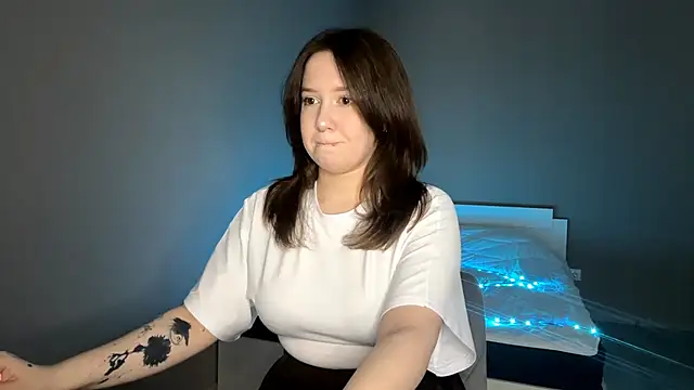 SatinyStoic online show from May 4, 4:10 pm
