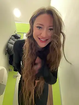SaintSquirt online show from April 22, 9:27 am